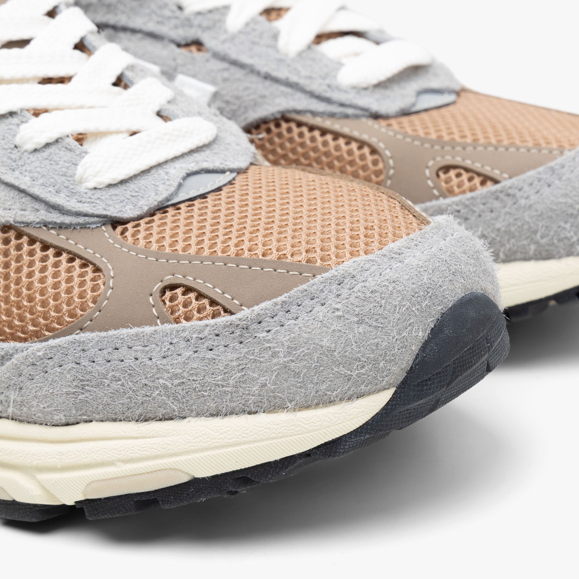 Saucony o new balance on sale