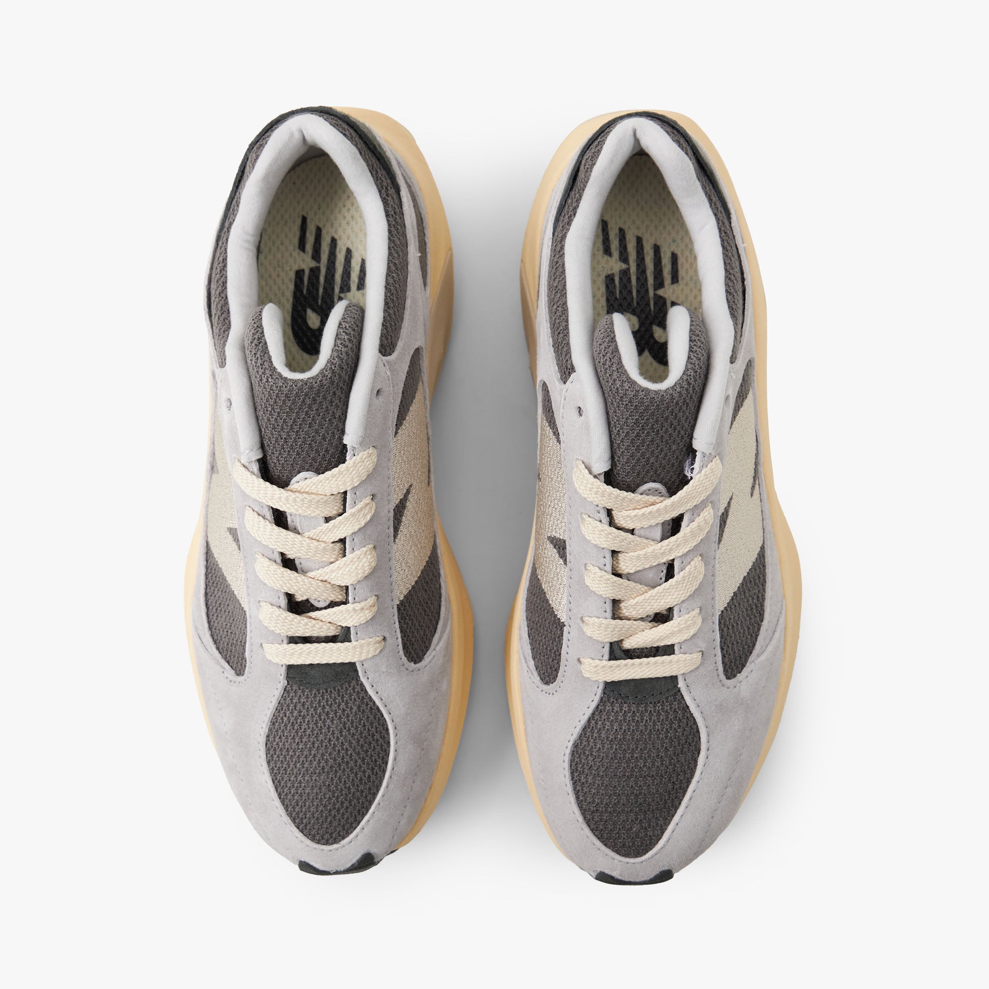 New balance wrl005 top