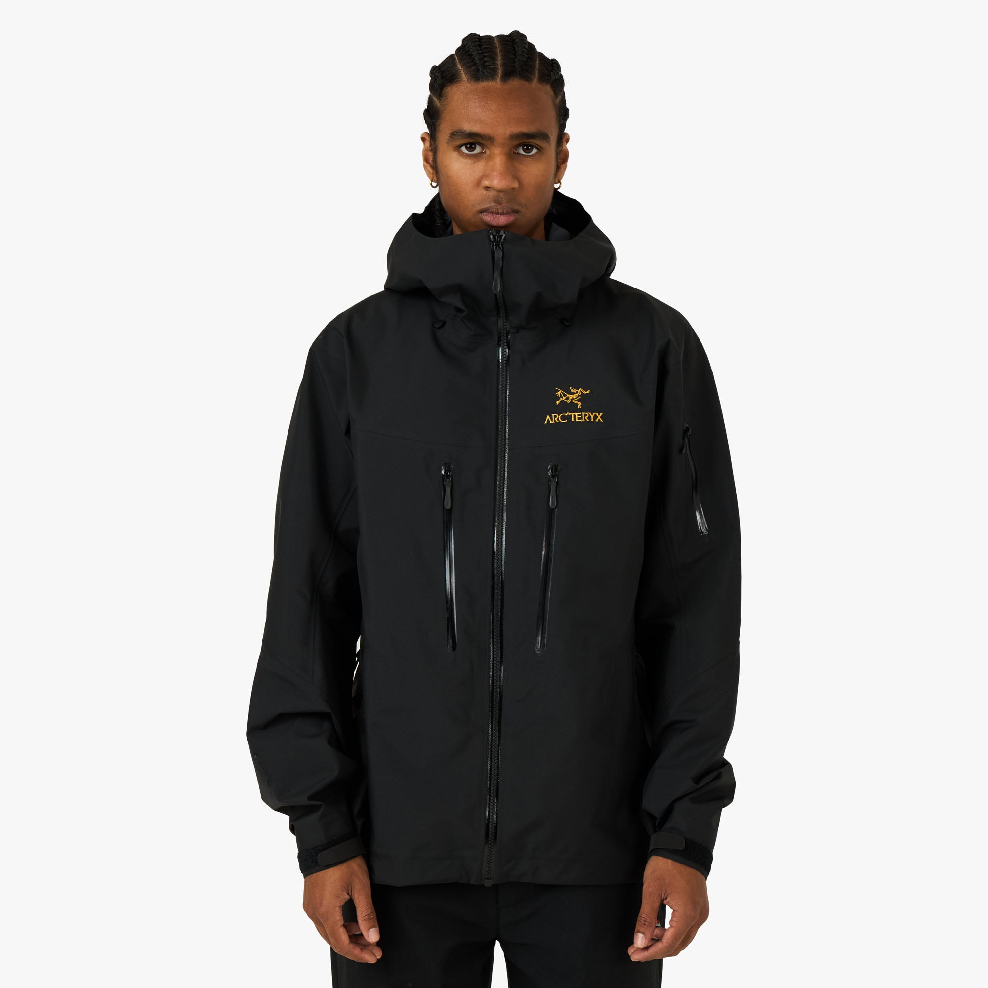 ARC'TERYX『Alpha SV Jacket』(24K Black) Arc'teryx Alpha SV Jacket - 24k Black (Made in Canada) (In Store