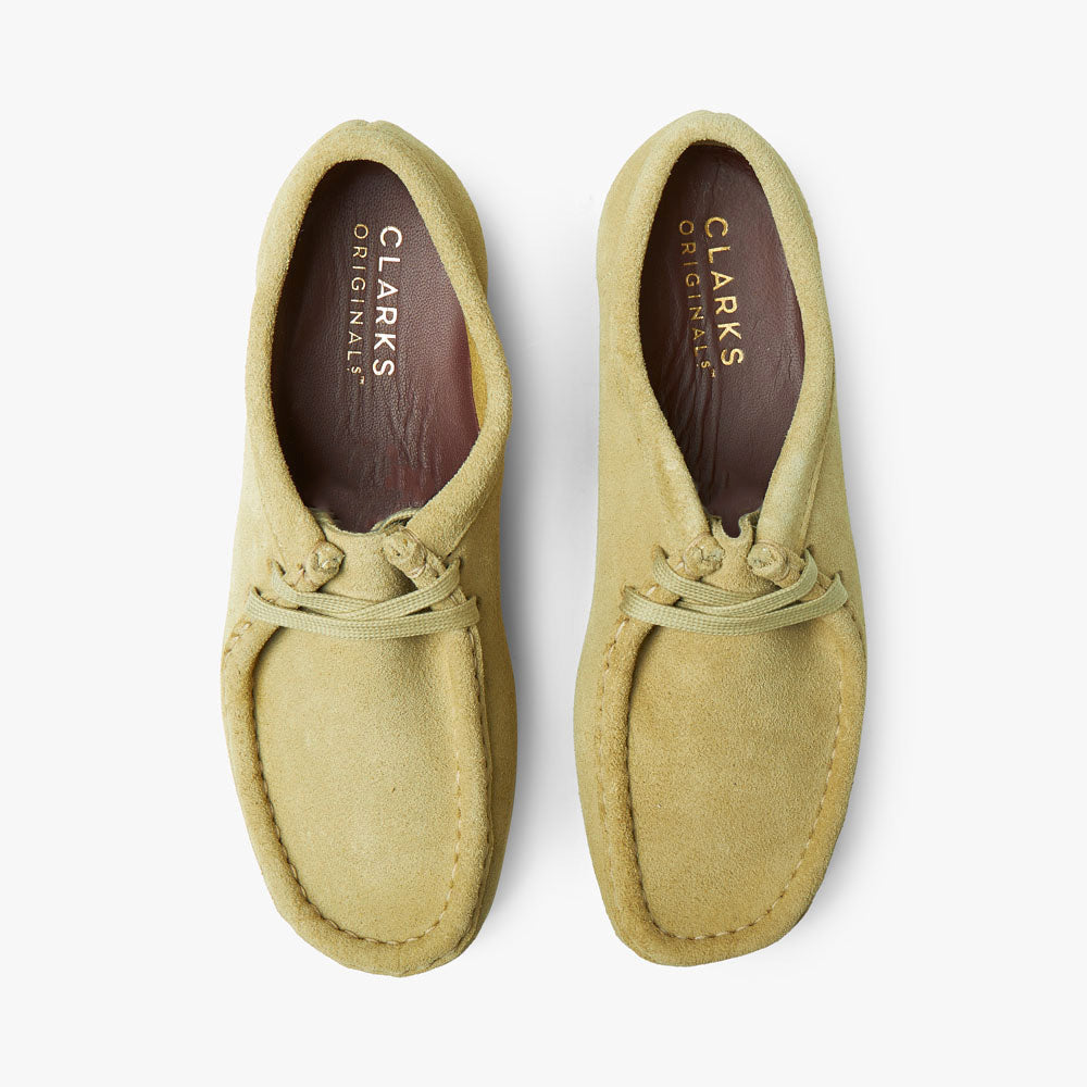 Clarks wallabee low maple new arrivals