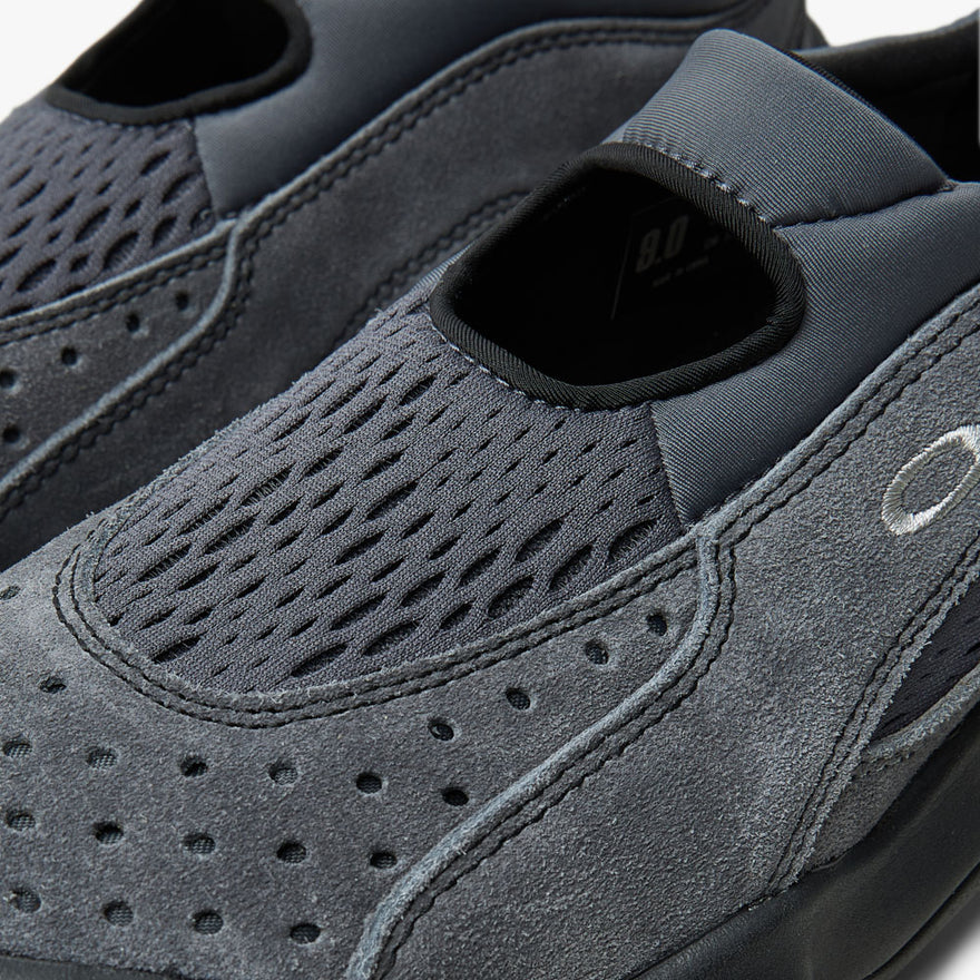 Oakley Factory Team Flesh Sandal / Asphalt – Livestock