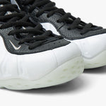 Nike Air Foamposite One Blanc / Argent Métallique - Noir   6