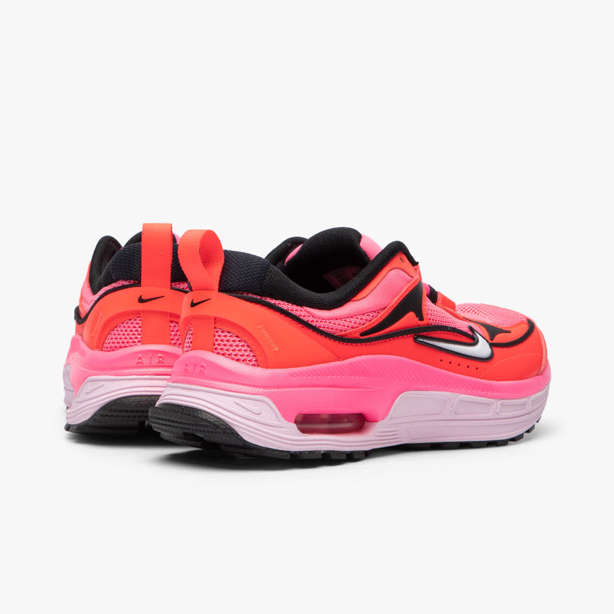 Nike women's shoes pink on sale