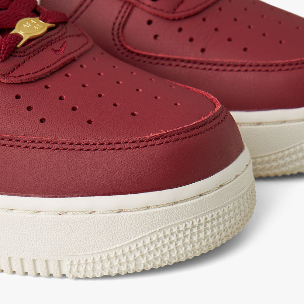 Nike air force top 1 07 gym red