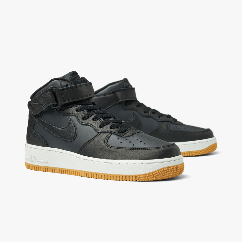 Nike air force discount 1 07 lx noir