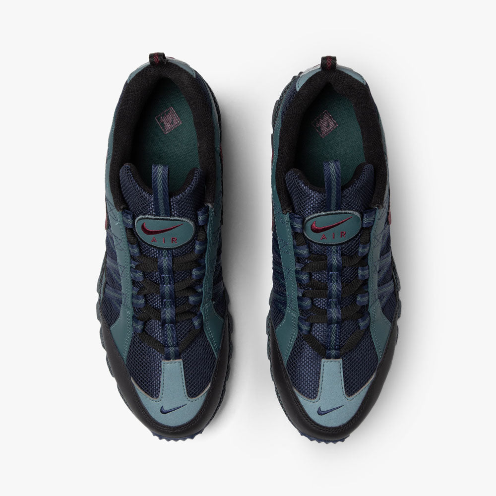 Nike Air Humara Faded Spruce Obsidian Night Maroon
