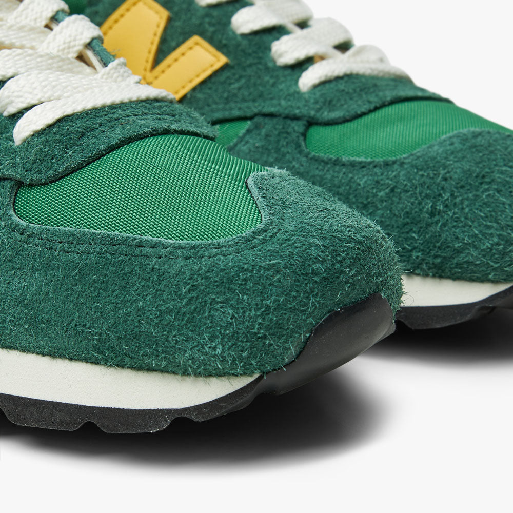 Green and gold new balance 574 outlet