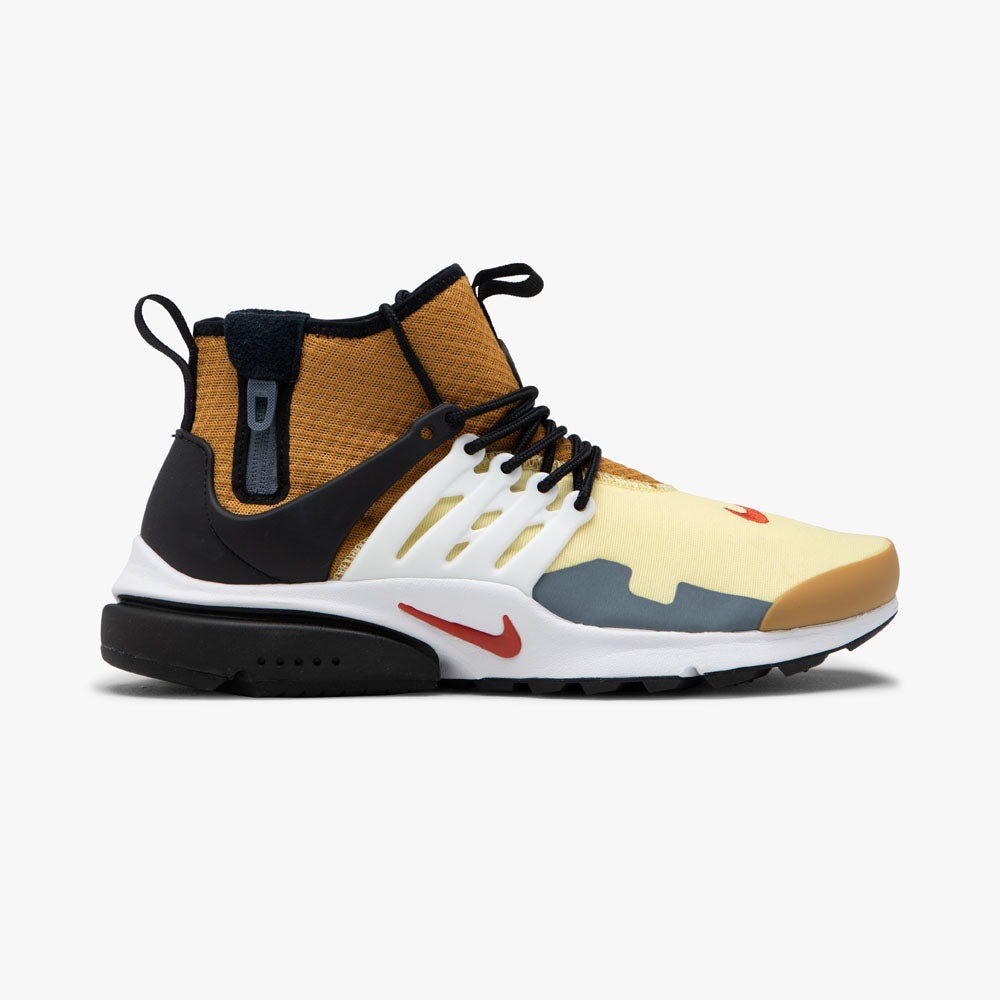 Nike deals utility yellow