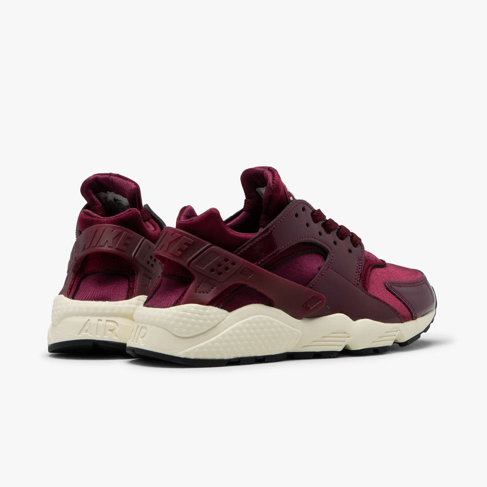 Nike Women s Air Huarache Betterave fonc e Lait de coco Noir