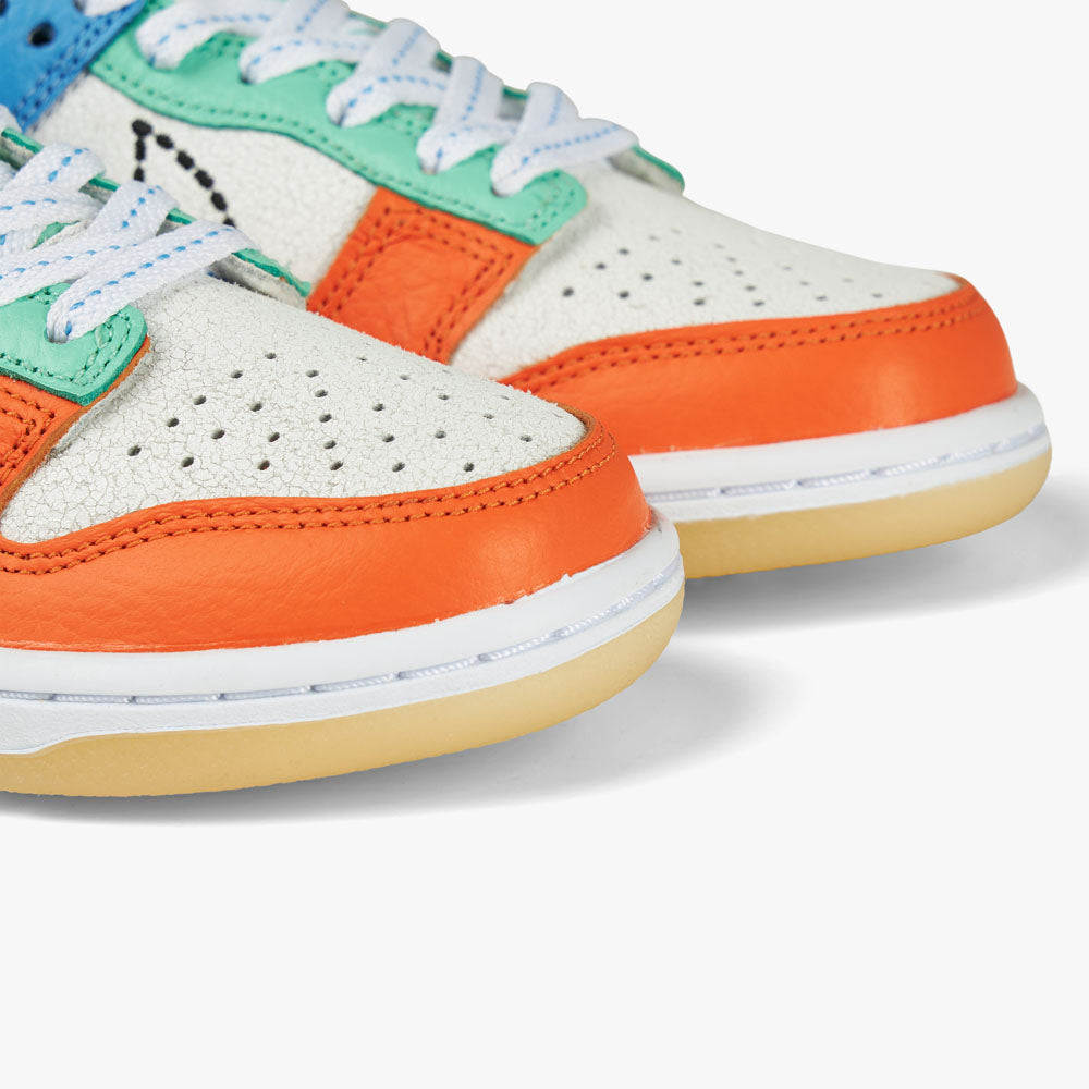 Nike Dunk Low GS White Black Safety Orange Livestock